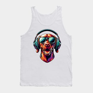 Vizsla Smiling DJ in Bold Japanese Artwork Style Tank Top